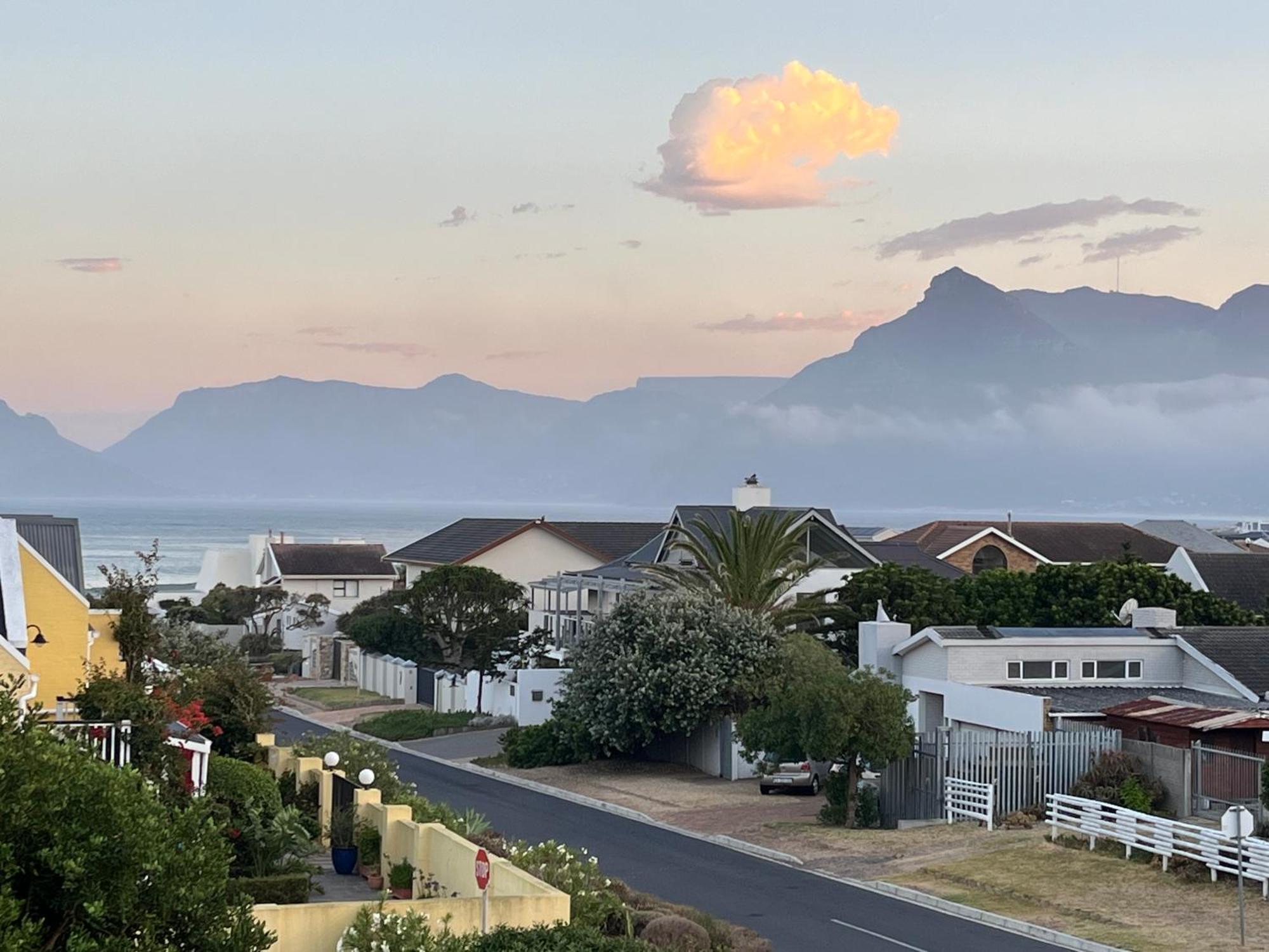 Storyhouse in Kommetjie Eksteriør bilde